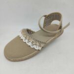 Mercedita Lona puntilla camel