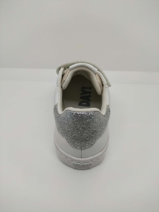 Zapatilla Piel Blanca-Oro-Plata Estrella Doble Velcro - Imagen 3