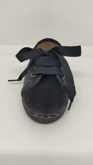Zapatilla Tenis Terciopelo Gris Cordón