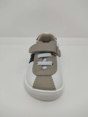Zapatilla deportiva Piel Blanca y Marino Velcro-Cordón