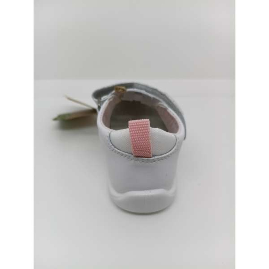 Sandalia Piel Blanca Maripoosa Puntera Reforzada Velcro. Titanitos. - Imagen 3