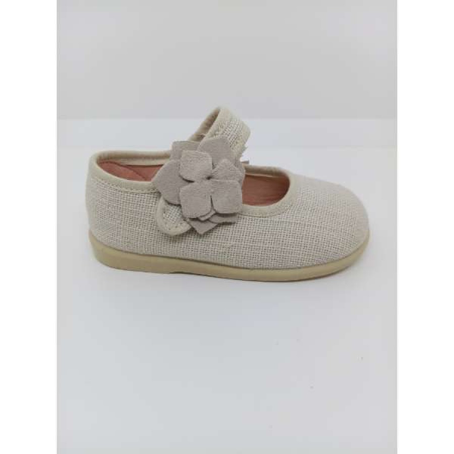 Mercedita Lino Beige Flor Velcro - Imagen 2