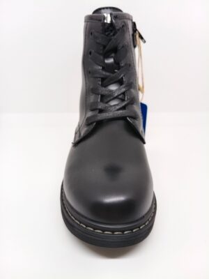 Bota Piel Negra atada Cremallera Lateral. Mustang.
