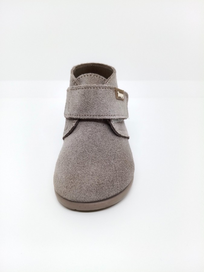 Pisacacas Ante Gris Velcro Velcro. Zapy.